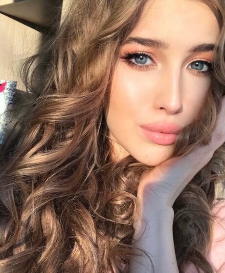 Naakte gelekte OnlyFans-foto van Prinfirst