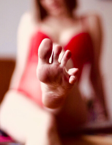 Naakte gelekte OnlyFans-foto van Nana