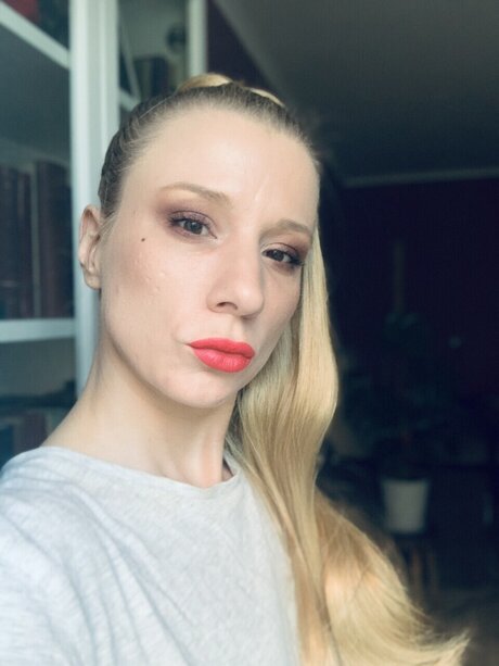 Naakte gelekte OnlyFans-foto van Ladyalexandriya