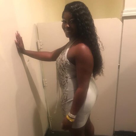 Naakte gelekte OnlyFans-foto van Biancaa
