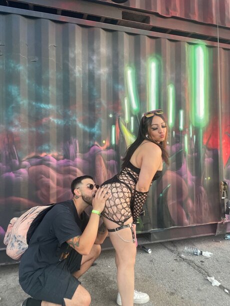Naakte gelekte OnlyFans-foto van Bunny
