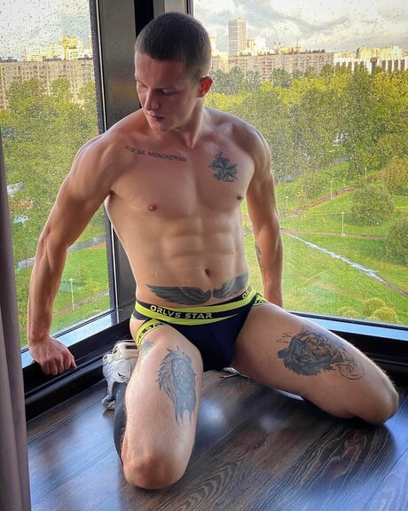 Naakte gelekte OnlyFans-foto van Sokolusha19