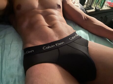 Naakte gelekte OnlyFans-foto van Jay Dee