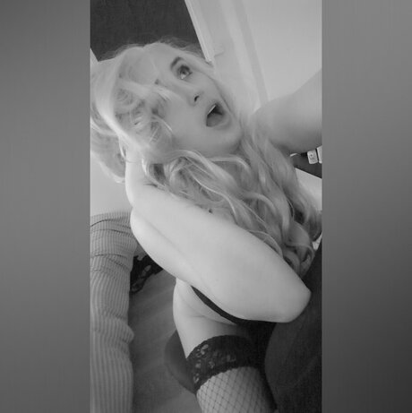 Naakte gelekte OnlyFans-foto van Nikita Banks