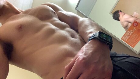 Naakte gelekte OnlyFans-foto van Daddy David