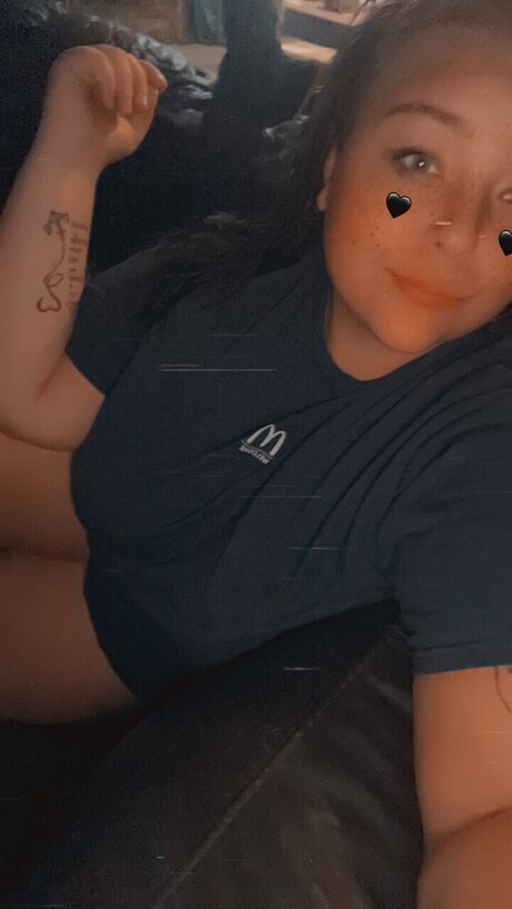 Naakte gelekte OnlyFans-foto van Allie