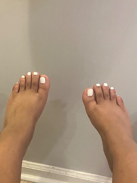 Naakte gelekte OnlyFans-foto van Misty Love