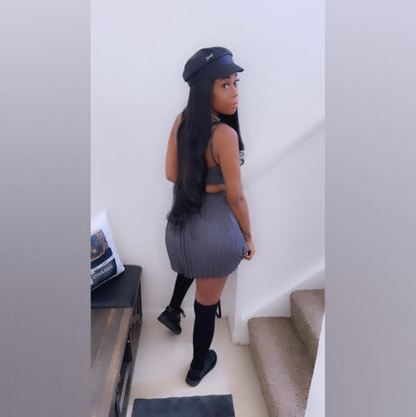 Naakte gelekte OnlyFans-foto van Mahogani44