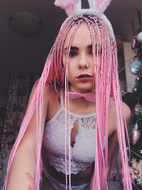 Naakte gelekte OnlyFans-foto van Mileynsg