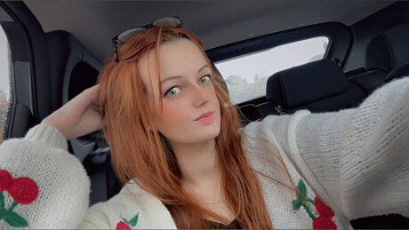Naakte gelekte OnlyFans-foto van Emma Baxter
