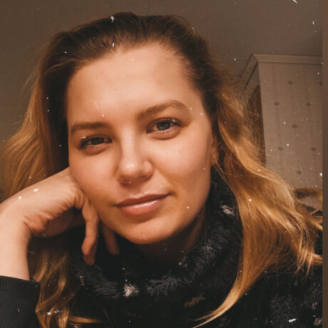 Naakte gelekte OnlyFans-foto van Elvi