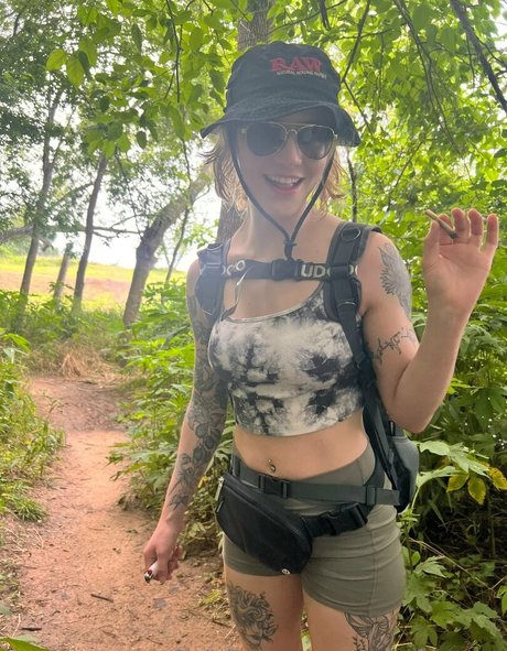 Naakte gelekte OnlyFans-foto van Stellafreexxx