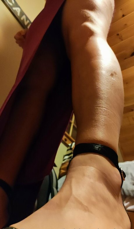 Naakte gelekte OnlyFans-foto van Bakinggiantbuns