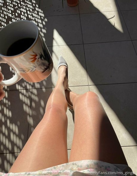 Naakte gelekte OnlyFans-foto van Msginger
