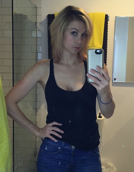 Iliza Shlesinger