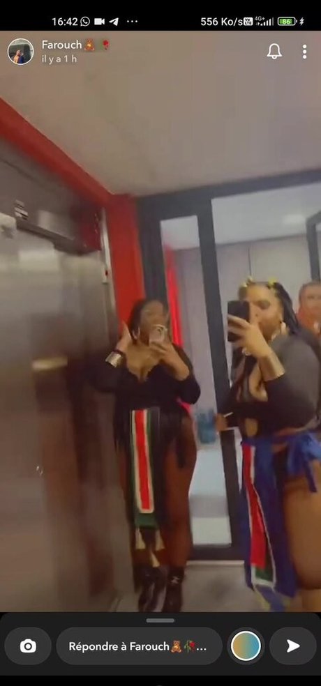 Naakte gelekte OnlyFans-foto van Nude Antilles