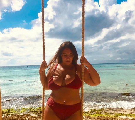 Naakte gelekte OnlyFans-foto van Alessia Barbarossa
