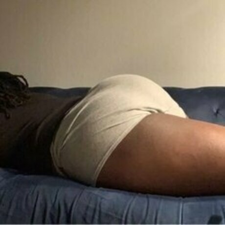 Naakte gelekte OnlyFans-foto van Ayce