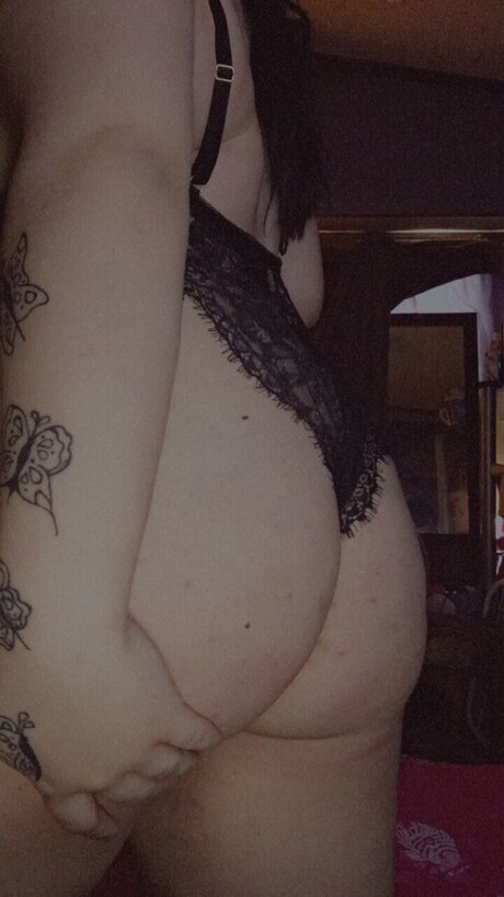 Naakte gelekte OnlyFans-foto van Msdirty