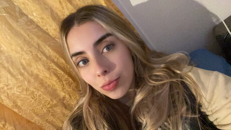 Naakte gelekte OnlyFans-foto van Best Body 