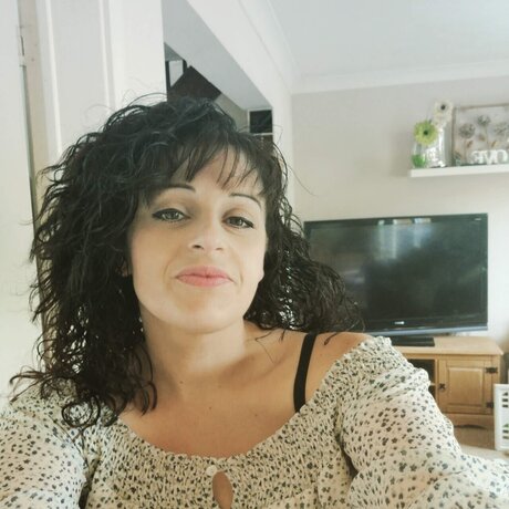 Naakte gelekte OnlyFans-foto van Lucia