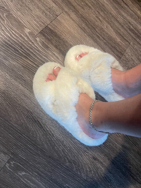 Naakte gelekte OnlyFans-foto van Cece