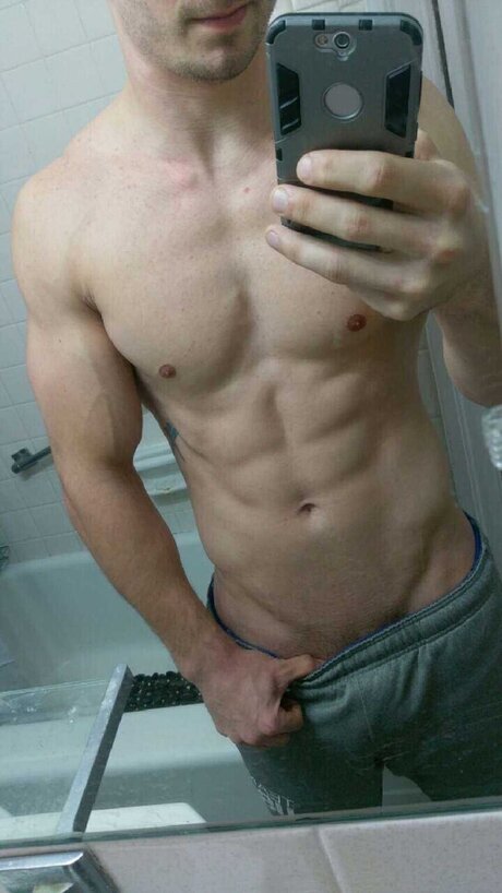 Naakte gelekte OnlyFans-foto van Jackson2929