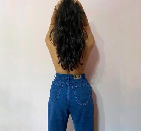 Naakte gelekte OnlyFans-foto van Missyuno
