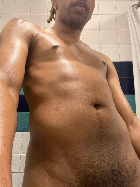 Naakte gelekte OnlyFans-foto van K2 Choco