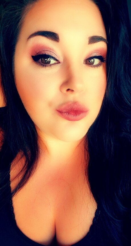 Naakte gelekte OnlyFans-foto van Imaflirtxoxo