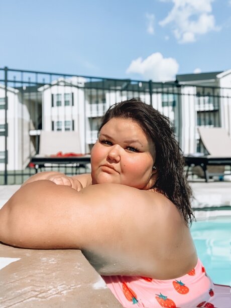 Naakte gelekte OnlyFans-foto van Alyssa Hudson