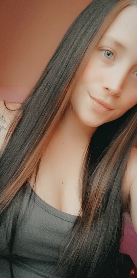 Naakte gelekte OnlyFans-foto van Moneyfun
