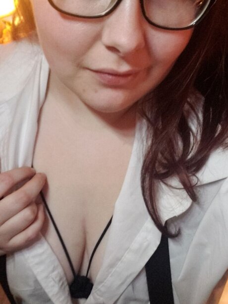 Naakte gelekte OnlyFans-foto van Hiddenspirit