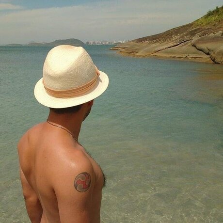 Naakte gelekte OnlyFans-foto van Pantaneiro