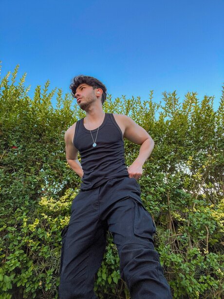 Naakte gelekte OnlyFans-foto van Tomas