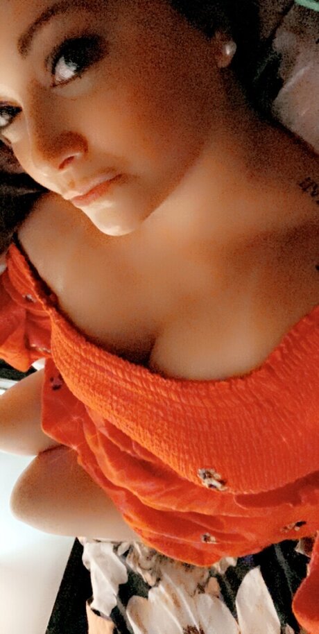 Naakte gelekte OnlyFans-foto van Vanessa