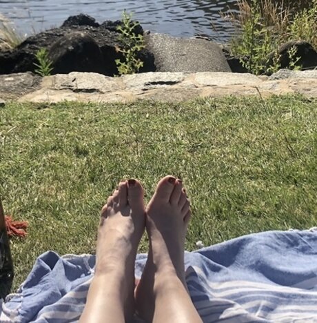 Naakte gelekte OnlyFans-foto van Elly