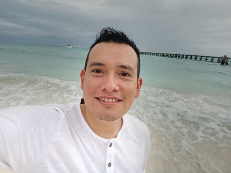 Naakte gelekte OnlyFans-foto van Cesar