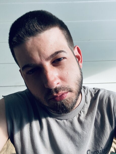 Naakte gelekte OnlyFans-foto van Jay