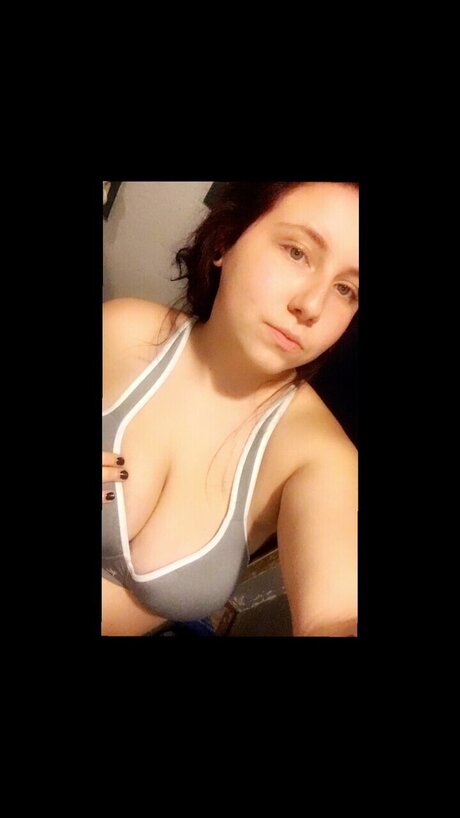Naakte gelekte OnlyFans-foto van Pityparty1