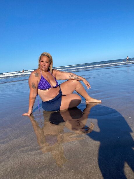 Naakte gelekte OnlyFans-foto van Paolita87