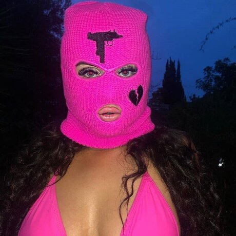 Naakte gelekte OnlyFans-foto van Anastasiabby