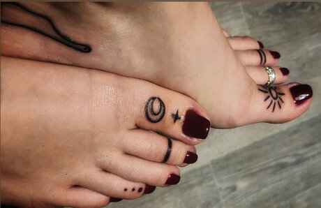 Naakte gelekte OnlyFans-foto van Footfairy