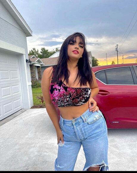 Naakte gelekte OnlyFans-foto van Marie