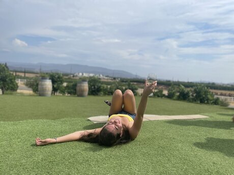 Naakte gelekte OnlyFans-foto van Courtney Dabney