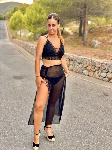 Naakte gelekte OnlyFans-foto van Cristina