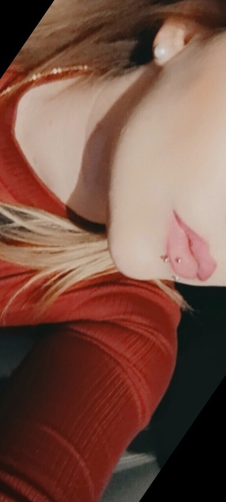 Naakte gelekte OnlyFans-foto van Cialia