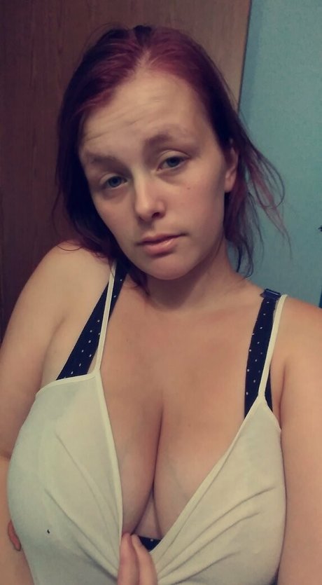 Hotmomma23