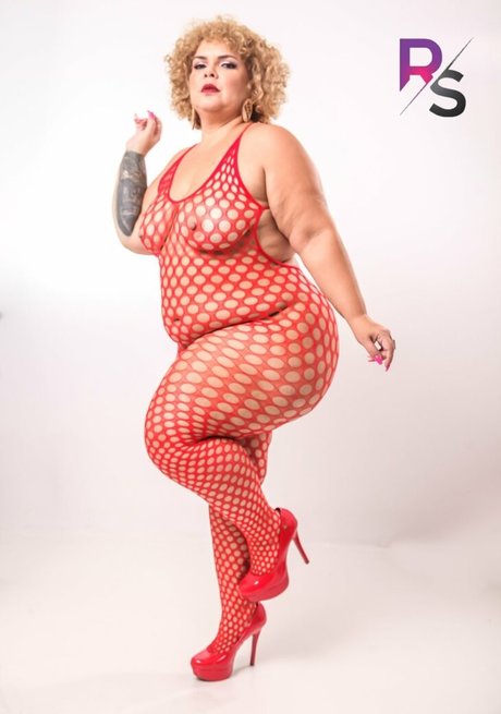 Naakte gelekte OnlyFans-foto van Regiarasouza