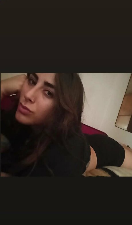 Naakte gelekte OnlyFans-foto van Bitchpleassse